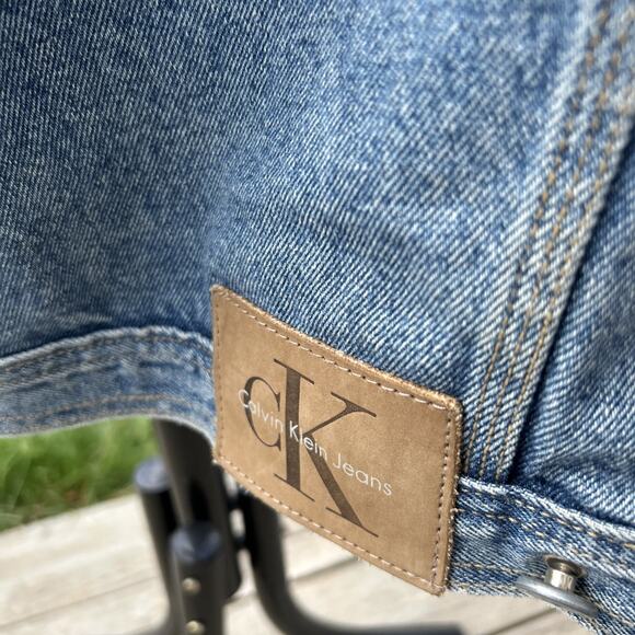 Calvin Klein Jean Trucker Jacket Size M Men’s Western Logo Patch Vintage - Picture 8 of 10